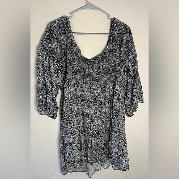 torrid Dresses & Skirts - Torrid smocked black and white baby doll quarter sleeve mini dress size 4x